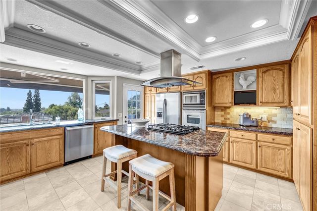 18958 Fowler Avenue, North Tustin, CA 92705