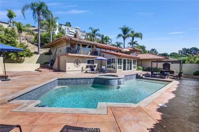 18958 Fowler Avenue, North Tustin, CA 92705