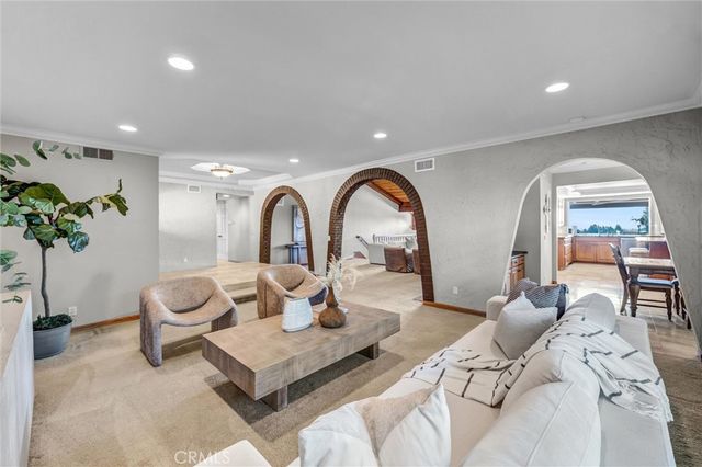 18958 Fowler Avenue, North Tustin, CA 92705