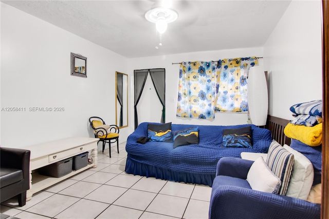 4020 NW 31st Terrace 1-5, Lauderdale Lakes, FL 33309