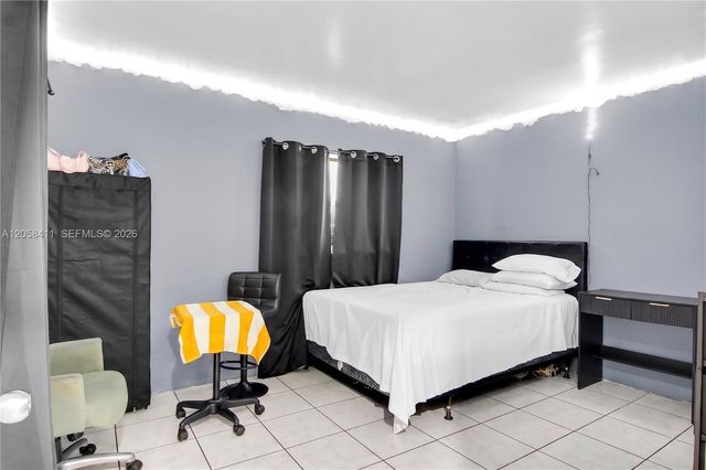 4020 NW 31st Terrace 1-5, Lauderdale Lakes, FL 33309