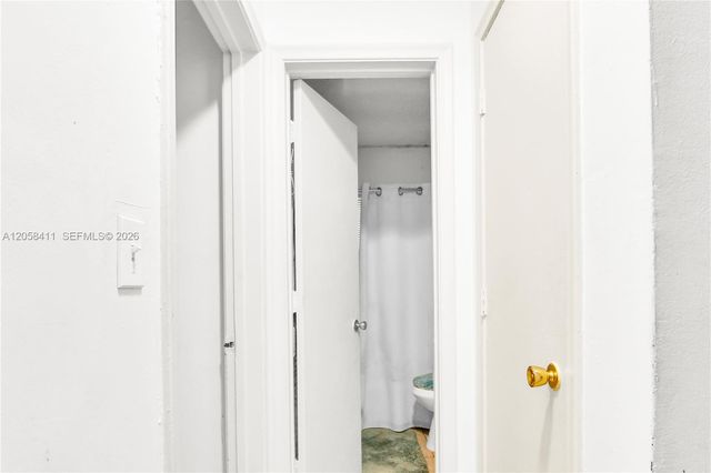 4020 NW 31st Terrace 1-5, Lauderdale Lakes, FL 33309