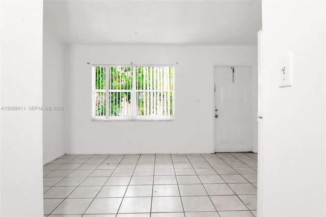 4020 NW 31st Terrace 1-5, Lauderdale Lakes, FL 33309