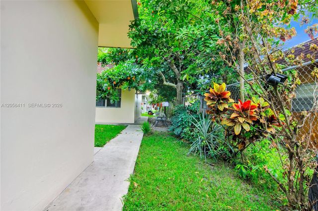 4020 NW 31st Terrace 1-5, Lauderdale Lakes, FL 33309