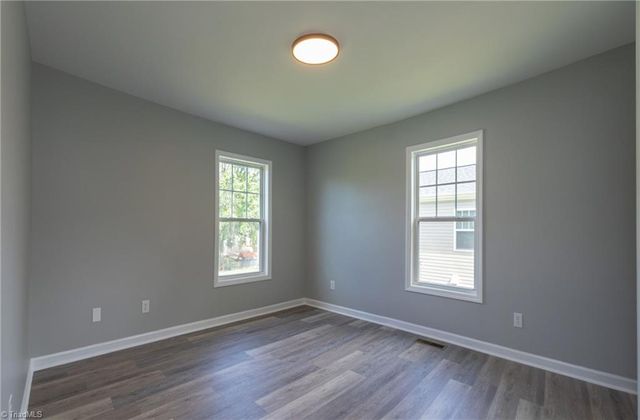 1760 Richard Allen Lane, Winston-salem, NC 27105