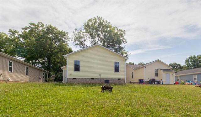 1760 Richard Allen Lane, Winston-salem, NC 27105