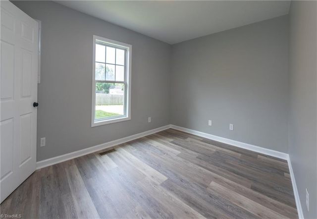 1760 Richard Allen Lane, Winston-salem, NC 27105