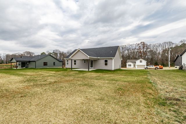 4142 Hereford Dr, Greenbrier, TN 37073