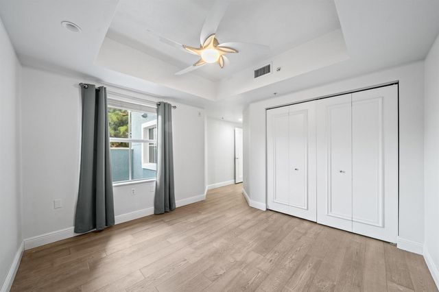 2051 SE 3rd Street Th8, Deerfield Beach, FL 33441