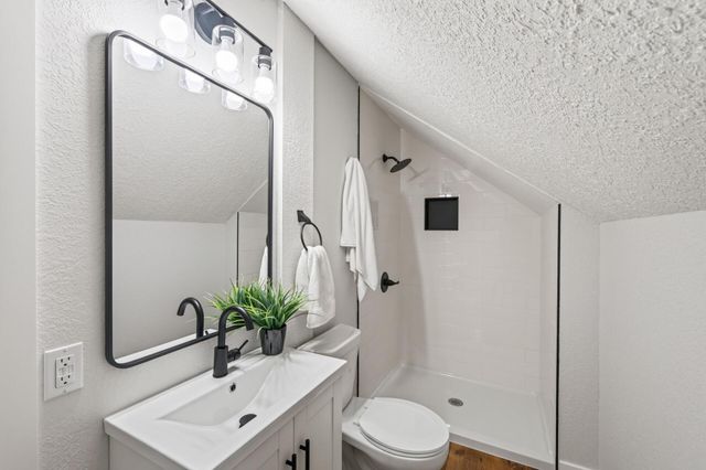 4548 Columbus Avenue, Minneapolis, MN 55407