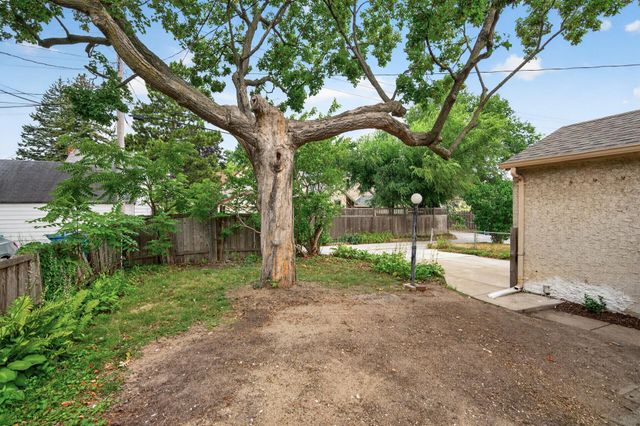 4548 Columbus Avenue, Minneapolis, MN 55407