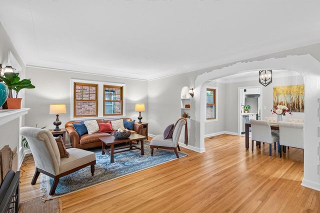 4548 Columbus Avenue, Minneapolis, MN 55407