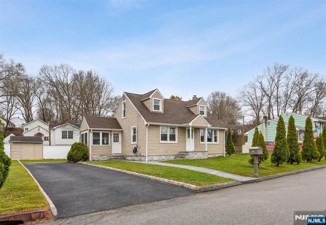 34 Lakeview Avenue, Butler Borough, NJ 07405