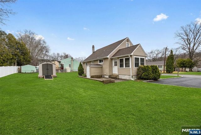 34 Lakeview Avenue, Butler Borough, NJ 07405