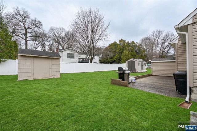 34 Lakeview Avenue, Butler Borough, NJ 07405