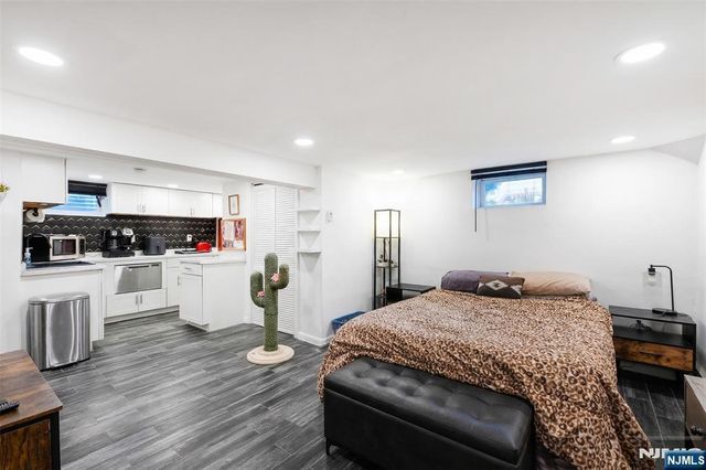 34 Lakeview Avenue, Butler Borough, NJ 07405