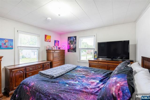 34 Lakeview Avenue, Butler Borough, NJ 07405