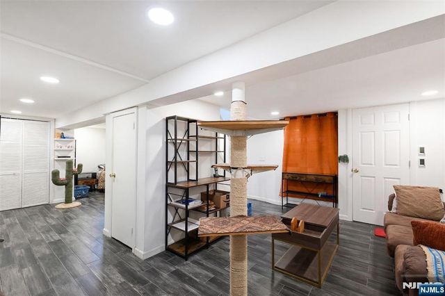 34 Lakeview Avenue, Butler Borough, NJ 07405