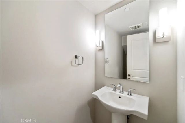 143 Augustine, Irvine, CA 92618