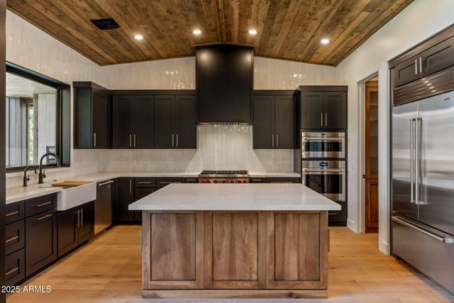 490 S ROCKCRESS Lane, Show Low, AZ 85901