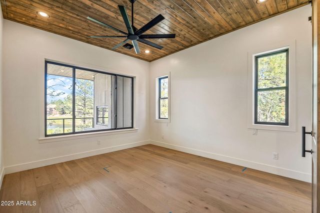 490 S ROCKCRESS Lane, Show Low, AZ 85901