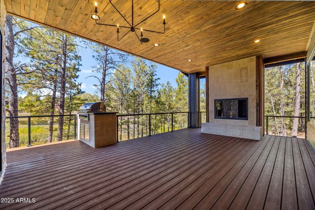 490 S ROCKCRESS Lane, Show Low, AZ 85901