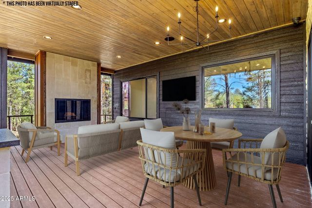 490 S ROCKCRESS Lane, Show Low, AZ 85901