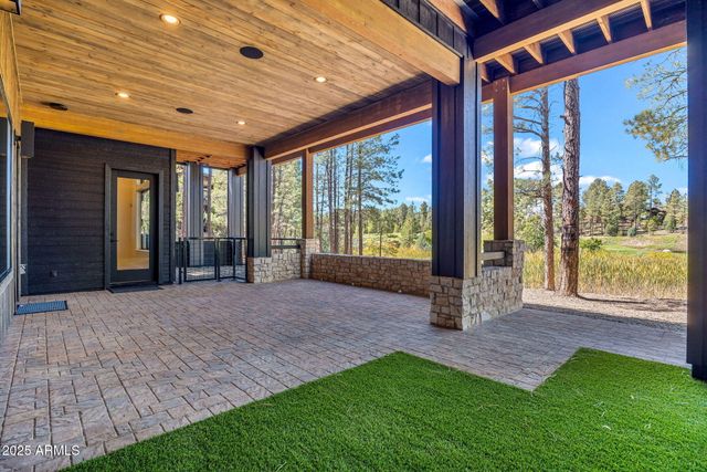 490 S ROCKCRESS Lane, Show Low, AZ 85901