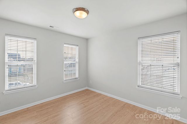 7027 Napton Court, Charlotte, NC 28213