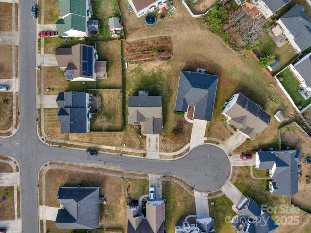 7027 Napton Court, Charlotte, NC 28213