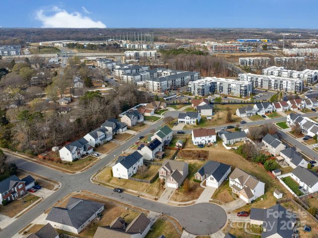 7027 Napton Court, Charlotte, NC 28213