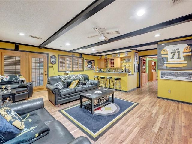 2810 Colonial Drive, Nacogdoches, TX 75965