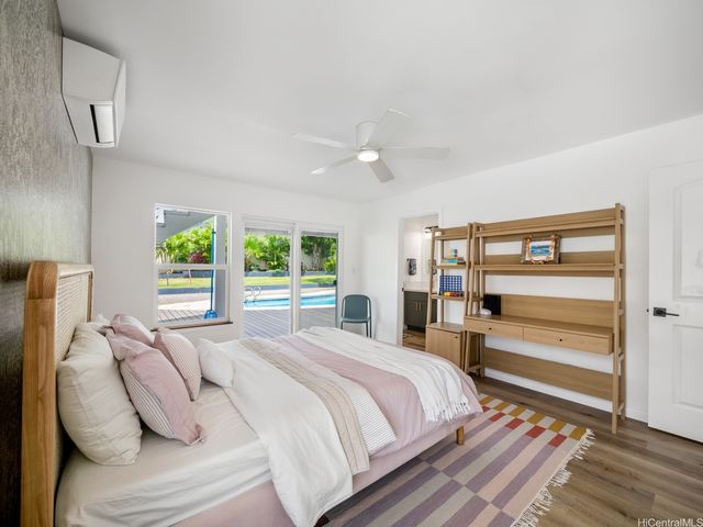 6815 Niumalu Loop, Honolulu, HI 96825