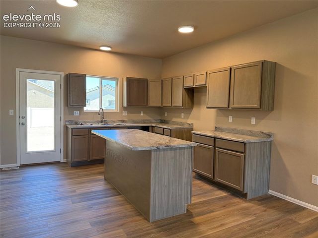 5217 Gannet Lane, Pueblo, CO 81008