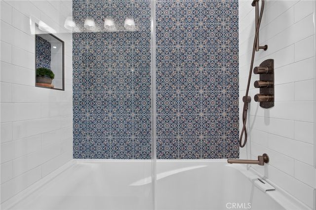 5938 Simpson Ave, Valley Village, CA 91607