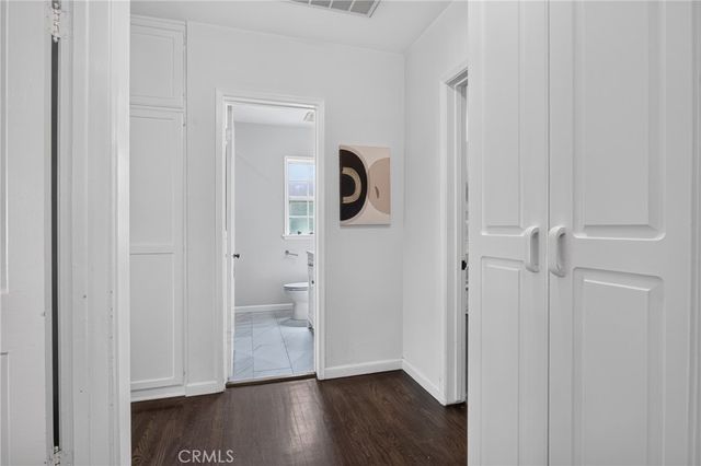 5938 Simpson Ave, Valley Village, CA 91607