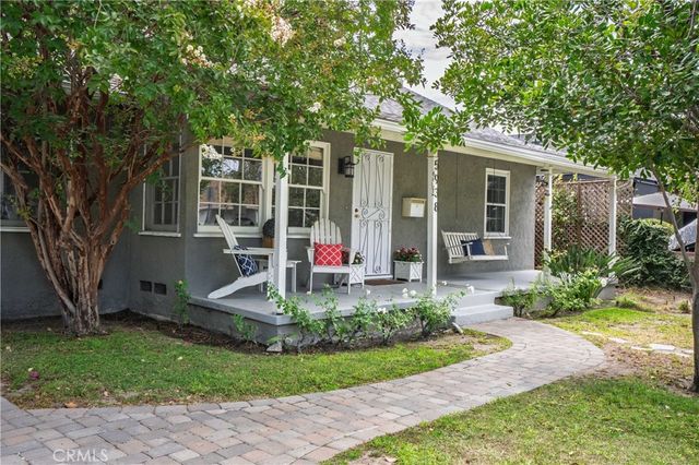5938 Simpson Ave, Valley Village, CA 91607