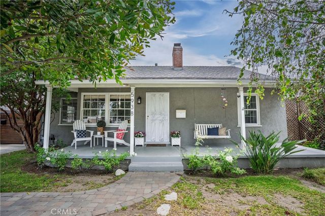 5938 Simpson Ave, Valley Village, CA 91607