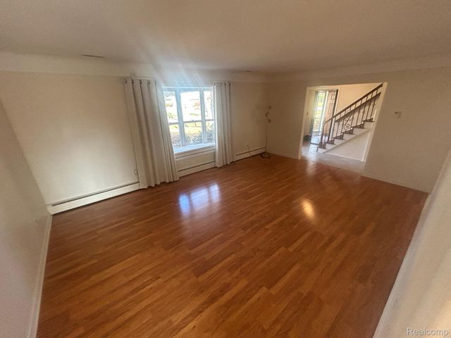 5659 KINGSMILL, Bloomfield Charter Township, MI 48301