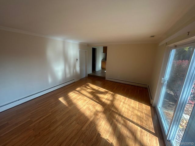 5659 KINGSMILL, Bloomfield Charter Township, MI 48301