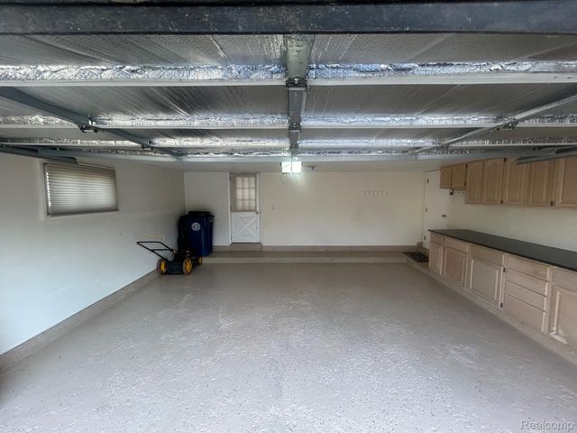 5659 KINGSMILL, Bloomfield Charter Township, MI 48301