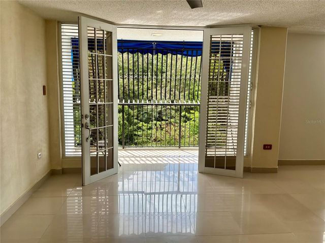 426 ENSENADA BORINQUEN TOWERS III 1208, San Juan, PR 00920