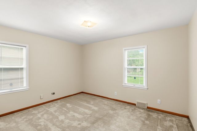 1725 Grand Avenue, West Des Moines, IA 50265