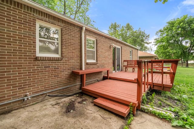 1725 Grand Avenue, West Des Moines, IA 50265