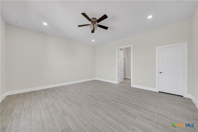 1585 Private Road 2771, Mico, TX 78056