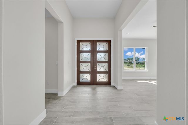 1585 Private Road 2771, Mico, TX 78056