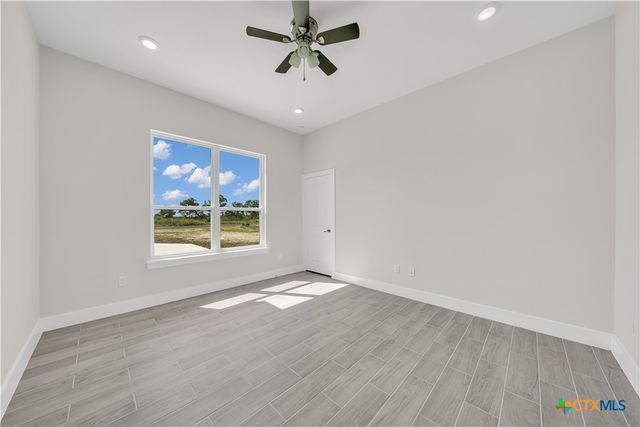 1585 Private Road 2771, Mico, TX 78056