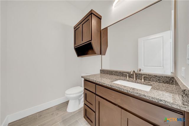 1585 Private Road 2771, Mico, TX 78056