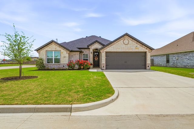 601 Violet Drive, Tolar, TX 76476