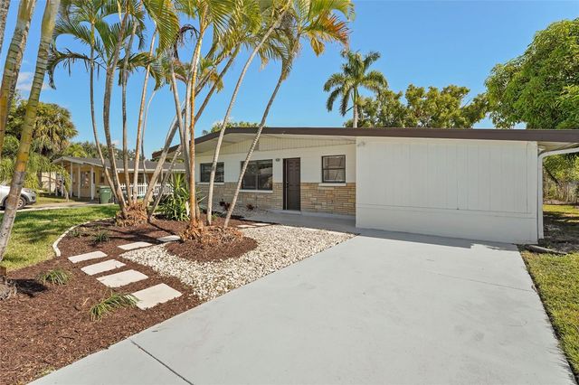 5619 NEW YORK AVENUE, Sarasota, FL 34231